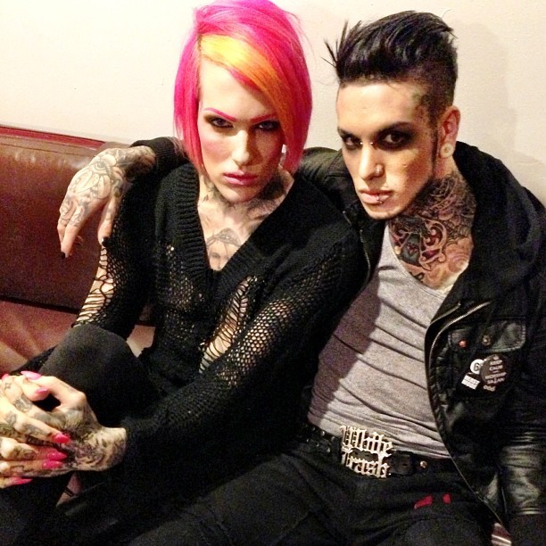 jeffreestar:  hide your kids, hide your husbands 🔪🍭❤ @jayyvonhatesyou 🌟