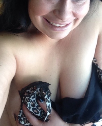 hipsncurvesplus:  Quick preview! Kisses ! Hips!