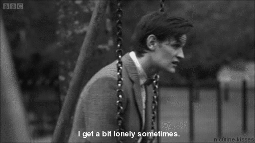 morphine-and-cigarettes:  sad black and white blog, I follow back similar 