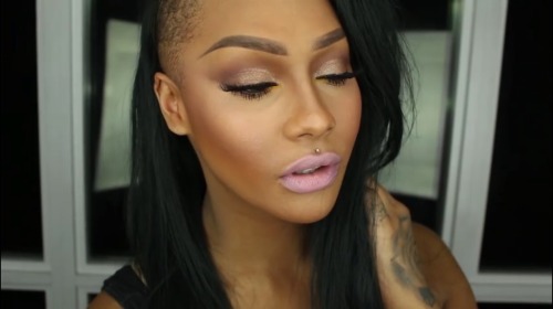 bedpartymakeover:blackbeautybible:I’m screaming I love this so much?— Raevinsonjdradeluxe!
