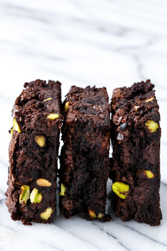 sweetoothgirl:Olive Oil &amp; Pistachio Brownies