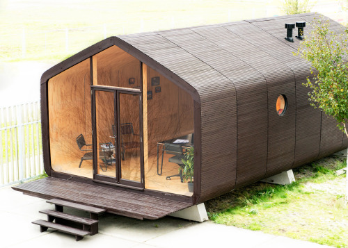 goodwoodwould:Good wood - or should I say cardboard…. This modular hut is made up of cardboar