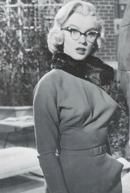 lifeofmarilynmonroe: How To Marry A Millionaire