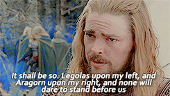 lotrlorien:  middle-earth meme   [1/6 friendships]    ➳   gimli &amp;