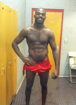 mistahdomeright:  lowkeyfreak:  HE IS FINE!! :  Jon Jones &lt;3    Unf 