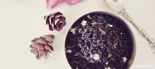 Another little blog post about some Christmas teas I picked up in Japan.