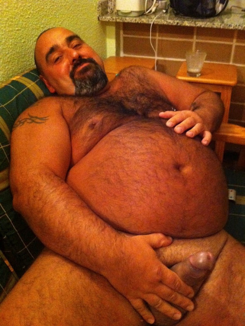 biversbear:  More in my Collection70000 Pic Archive  300 Videos Hockey Players Construction