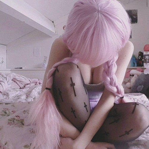 2010s Tumblr Subculture: Pastel Goth