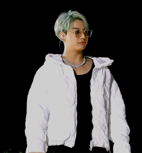 Jungkook In This Fit (cr.namuspromised)