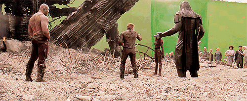 tinglerer:  lisathevampireslayer: “Guardians Of The Galaxy outtake reveals a surprising dance off”  This is what I wanted to happen!!!! 