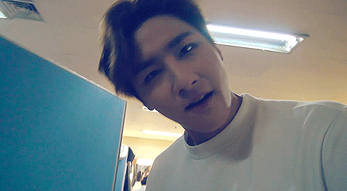morethangiulia:  I.M // GET CROOKED (Selfcam Ver.)