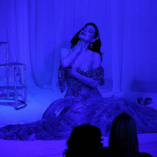 diva-von-teese:  Dita Von Teese performs at the birthday party of De Grisogono founder Fawaz Gruosi on August 8, 2014 at the Billionaire Club in Porto Cervo, Sardinia.