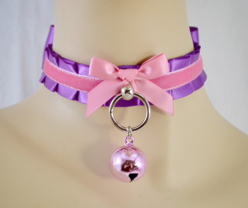 kittensightings:  Lots of new collars now in our store at KittenSightings. Check them out before they are gone!  I am a huge fan of these collars!