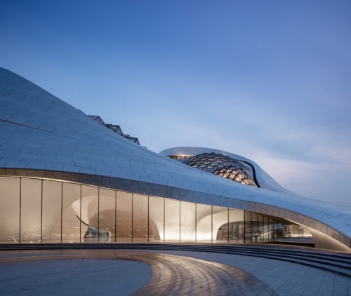 Porn bluehome91:  Het Harbin Opera House in China photos