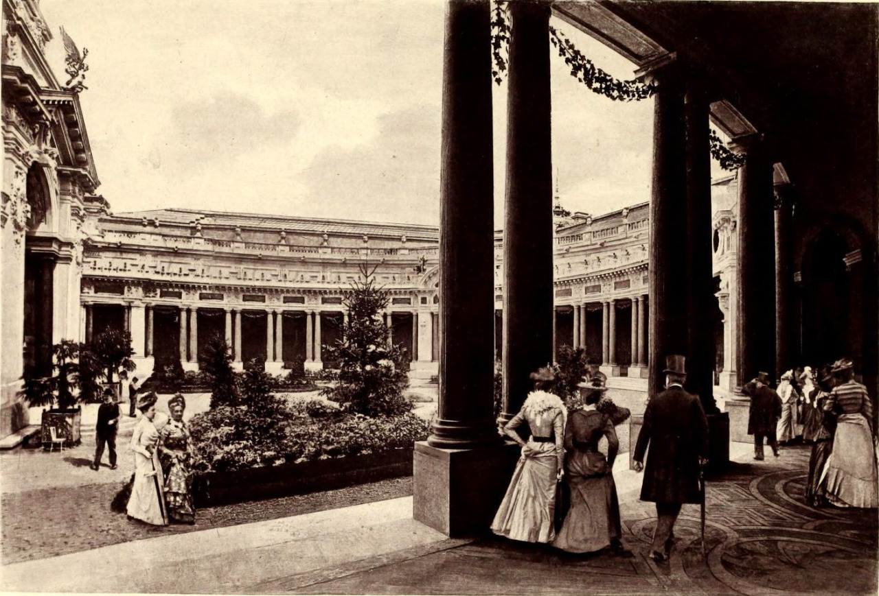 Inside the courtyard of the Petit Palais at the Exposition Universelle of 1900, Paris