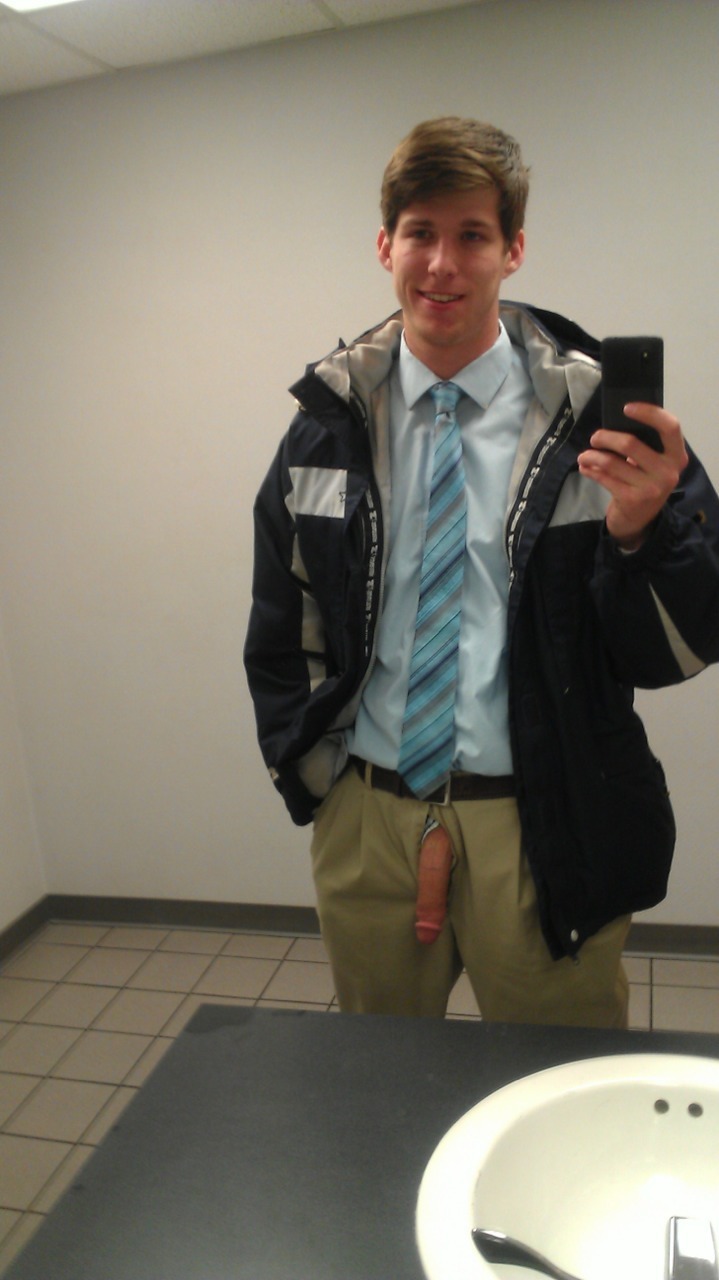 Bathroom Jerkoff