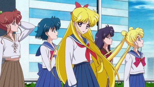 I LOVE THIS MOMENT SO MUCH.Sailor Moon is and always will be Usagi’s story, but these little m