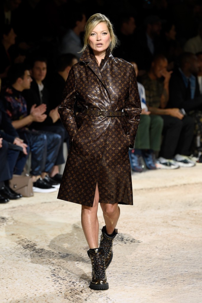 http://footwearnews.com/2018/runway/fall-2018/louis-vuitton-fall-2018-paris-mens-fashion-week-kim-jones-naomi-campbell-kate-moss-481899/