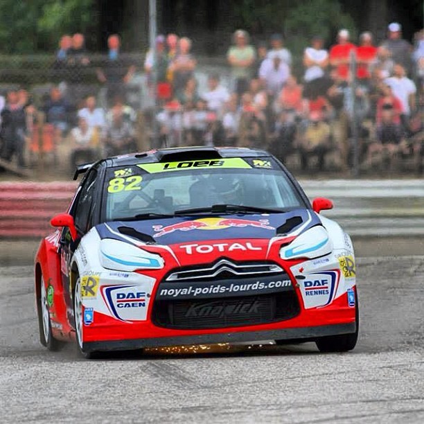 mundomotorizado:  Sebastian Loeb en el rallycross europeo hoy. #rallycross  (en Mundo