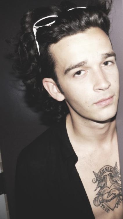 phone-wallpapers-heaven: Matty // Lockscreens