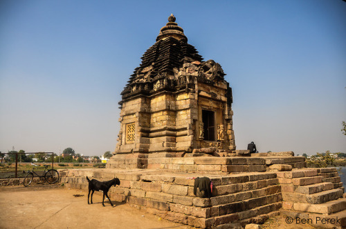 Temple at Krajuharo by Ben Perek