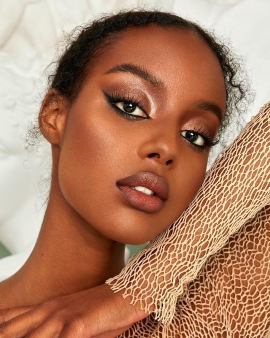 ablackgirlsselfesteem33-deactiv: