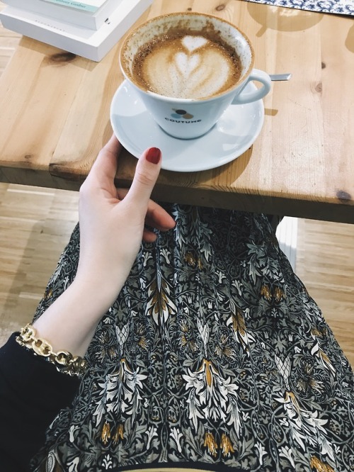 ablogwithaview:Easing my way back out into the world as I get over my cold with coffee, books, and W