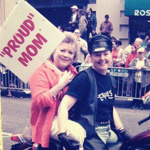“‘PROUD’ MOM,” Dykes on Bikes contingent, Lesbian & Gay Freedom Day Para