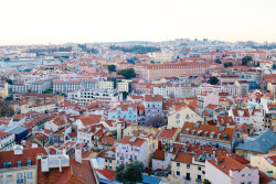 laurenlemon:  I haven’t been many places, but this was truly one of the most magical.  Lisbon, Portugal - January 2015 ©Lauren Randolph 