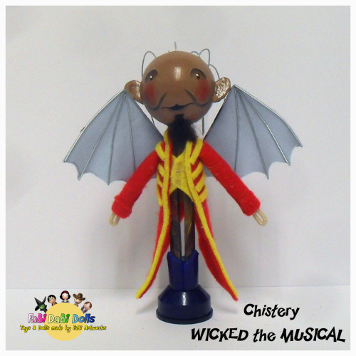 4  more WICKEDly new dolls - Something Wooden this way comes with our Fiyero, Chistery, Morrible and