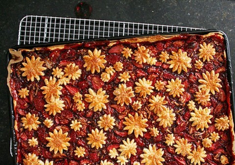 Strawberry Balsamic Slab Pie