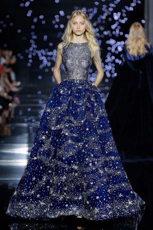 sourcedumal:  thedaymarecollection:  Star Catcher Zuhair Murad, F/W 2015-2016 (2/2)  @turakamu Nahadoth would wear these. 