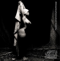 @Photosbyphelps  Presenting Ms London @Mslondoncross  With This Arty Nude. I Felt