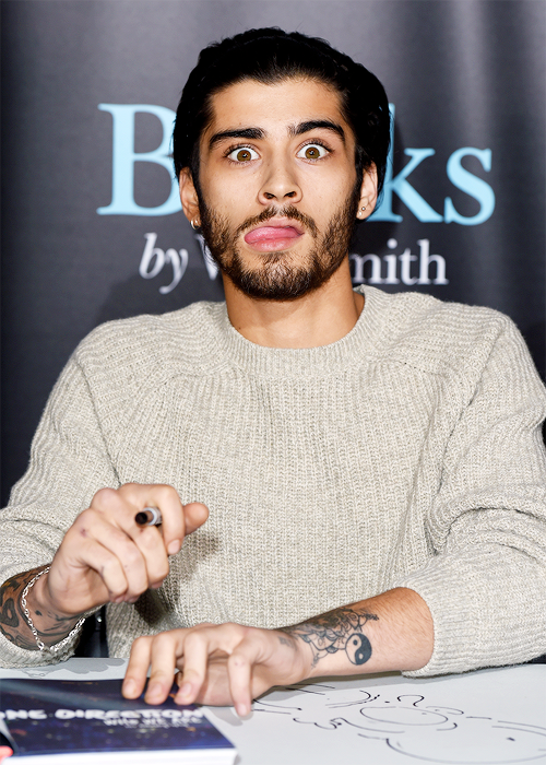 harrystylesdaily:  &lsquo;One Direction: Who We Are&rsquo; autobiography