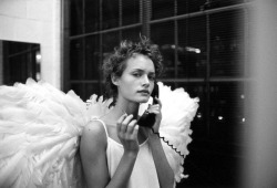 black-is-no-colour:  Amber Valletta, photographed by Peter Lindbergh for Harper’s Bazaar US December 1993