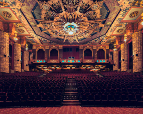 asylum-art:  franck bohbot photography: Cinema       Reflecting on the memories of the golden age of Hollywood, it gives the feeling that there is no such place like a movie theater to celebrate the birth of film from an artist. “The greatest emotion
