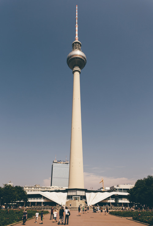 Berliner Fernsehturm.07/2014.Felipe Kühne - fkuhne.tumblr.com