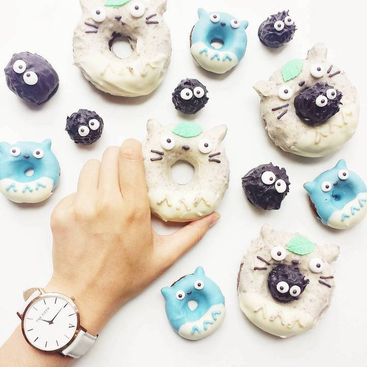 sweetoothgirl:    Delectable Doughnuts That Are Almost Too Cute to Eat… Almost