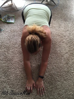 hot-soccermom:  Do you like seeing me in pics working out?   Ohhh yes.