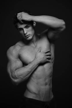 turingboys:  Russian model David Lurs in