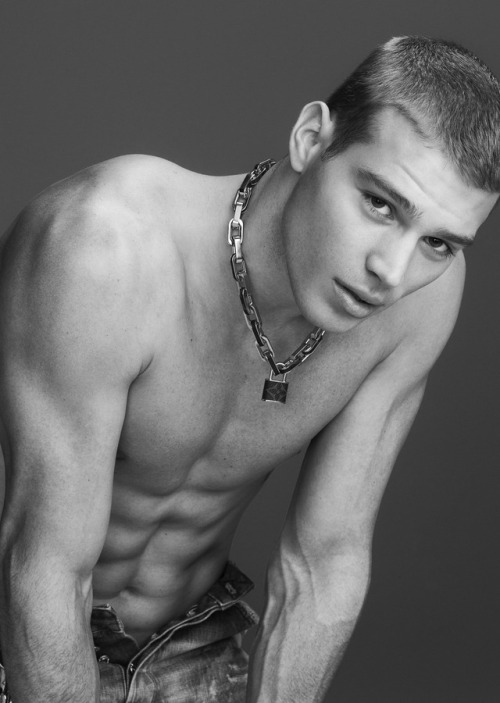 justdropithere:  Matthew Noszka by Randall Mesdon -  At Large Magazine, Spring 2017