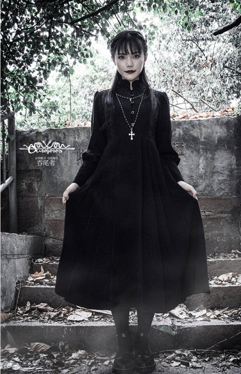 lolita-wardrobe: New Release: Ouroboros 【-Joanne-】 #Vintage #Gothic Lolita OP Dress ◆ Shopping Link >>> https://www.lolitawardrobe.com/ouroboros-joanne-vintage-gothic-lolita-op-dress_p4775.html 