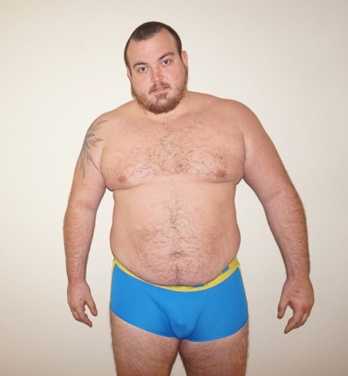 monstercub:  Pictures from Yesterday’s photoshoot.  New video on my Youtube channel. Enjoy MonsterCub.com