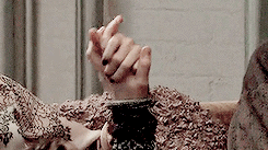cophine + hands 
