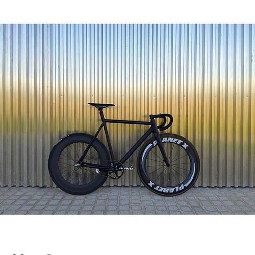 thebicycletree: 8bar KRZBERG v5 #8barbikes #santafixie #8bar #krzberg #v5 #pornbike #trackbike #fixi