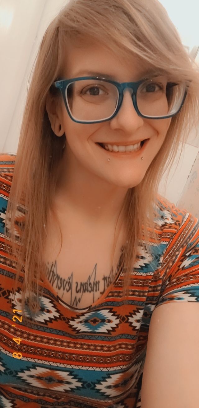 Teen Girl Selfie Glasses Tumblr Teen Girl Selfie Glasses Tumblr
