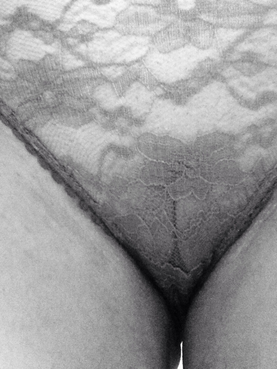 itsmeagain12013:  32 &amp; counting 😜🎀thickandterrific
