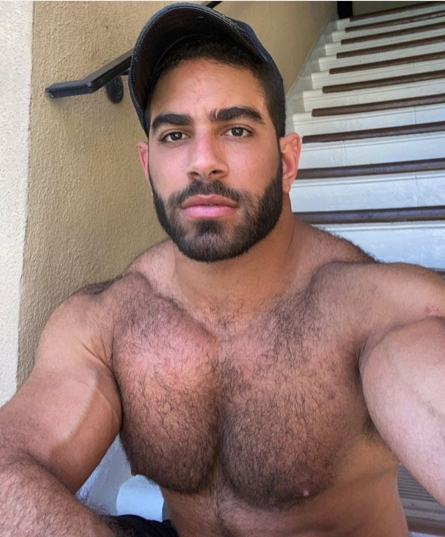pitsandsweat: