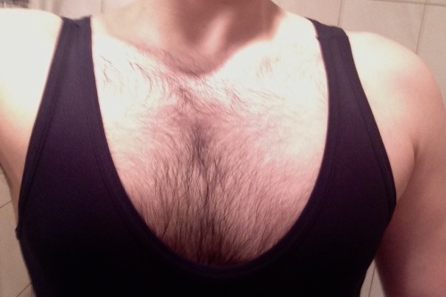 sexypecbastard:  Lazy Sundays be like 