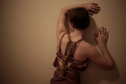 Porn Pics doomcookiephoto:  @kitrox in my ropes. they/them